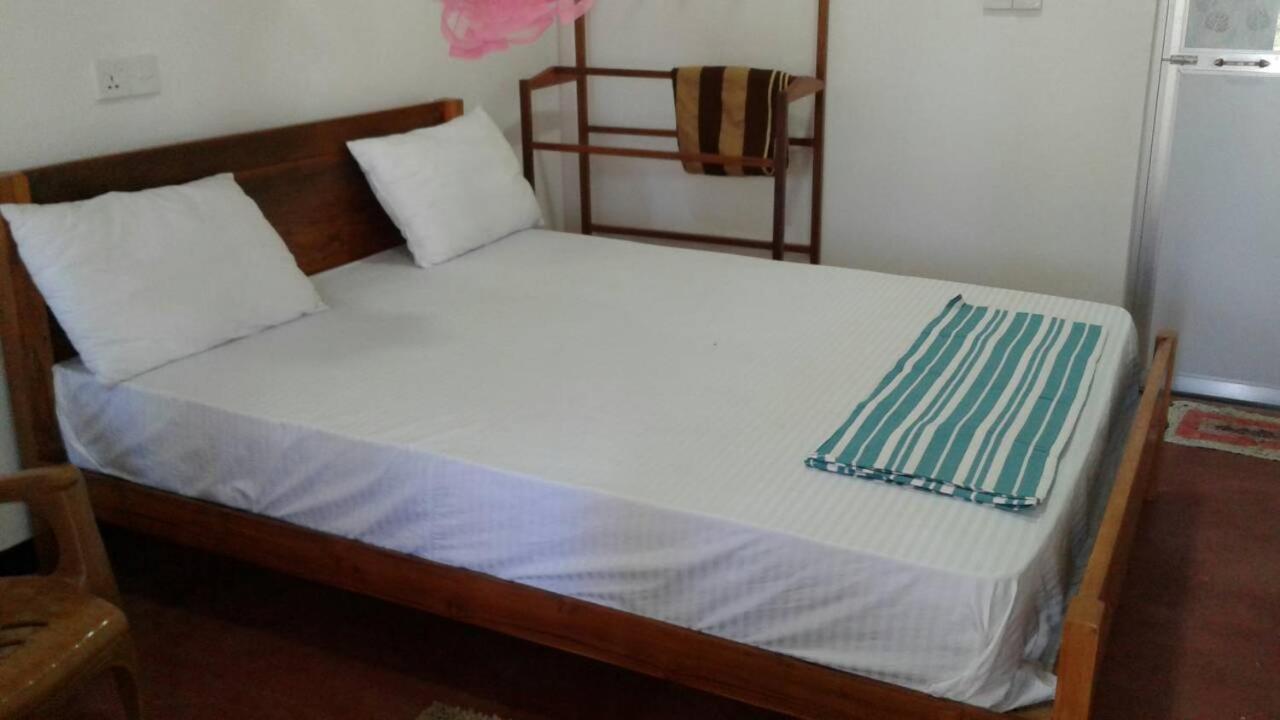 טרינקומאלה Sai Seashell Rest Inn Nilaveli מראה חיצוני תמונה